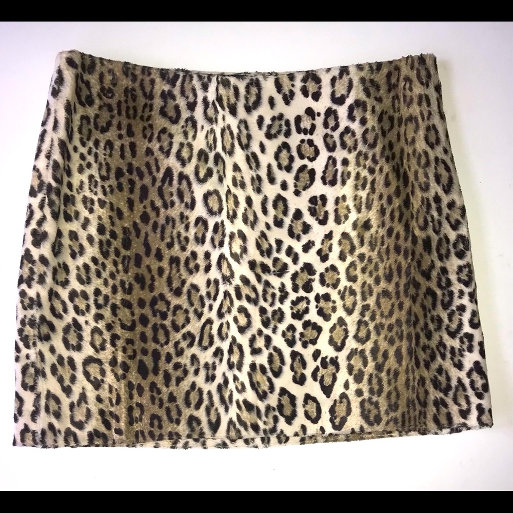 RARE Milly cheetah furry mini skirt